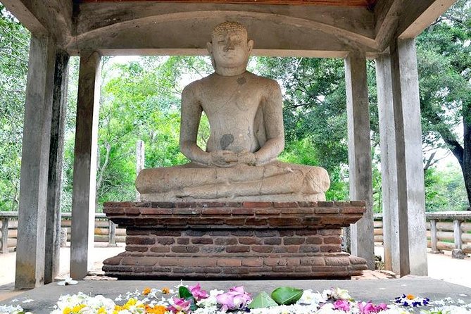 Anuradhapura Ancient City Tuk Tuk Tour