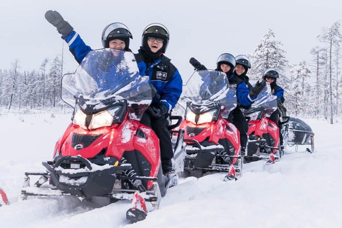 Arctic Circle Snowmobile Safari for Beginners in Rovaniemi