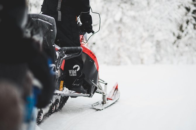 Arctic Snowmobile Tour to the Wilderness Lodge  – Rovaniemi