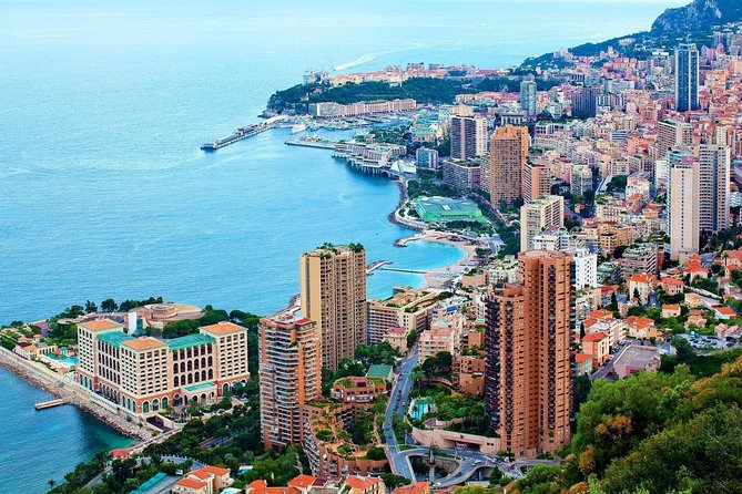Arrival Transfer: Nice Airport NCE to Monaco in Luxury Van