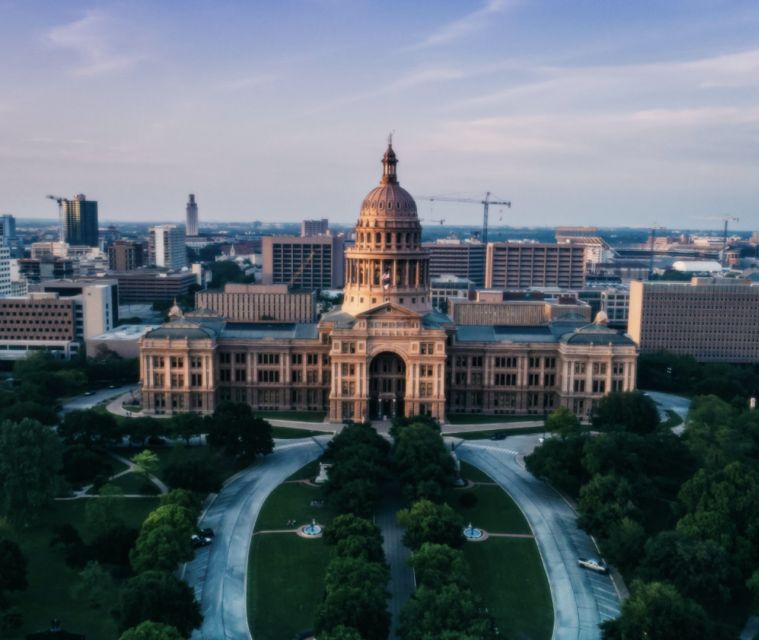 Austin: Highlights Tour With Texas Capitol and Food Stop
