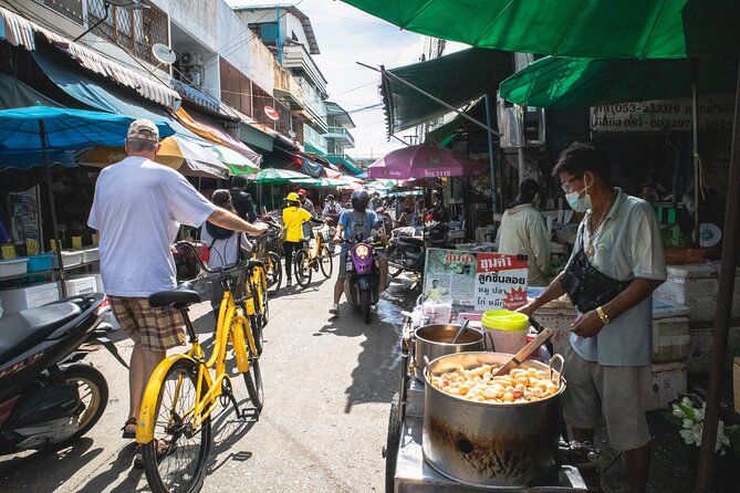 Authentic Chiang Mai 4-Hour Bicycle Tour