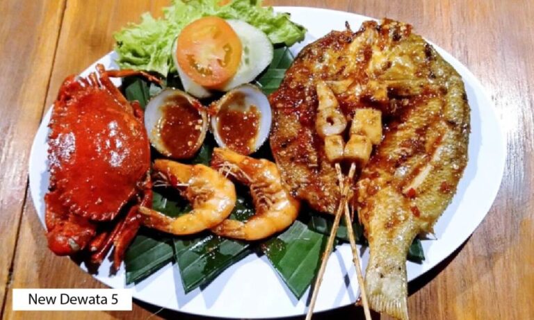 Bali: Jimbaran New Dewata Cafe Seafood Meal With Drinks