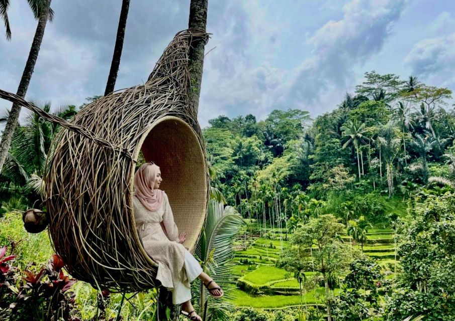 1 bali kanto lampo waterfall swing monkey forest day trip Bali: Kanto Lampo Waterfall, Swing & Monkey Forest Day-Trip