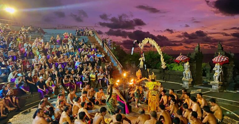 Bali: Sunset Beach and Temple Tour With Fire Dance Show