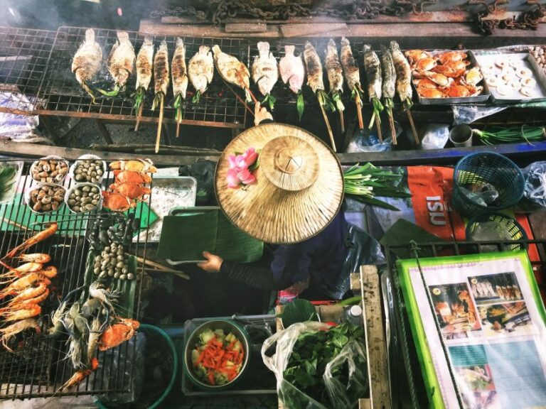 Bangkok: Chinatown by Night Walking Tour