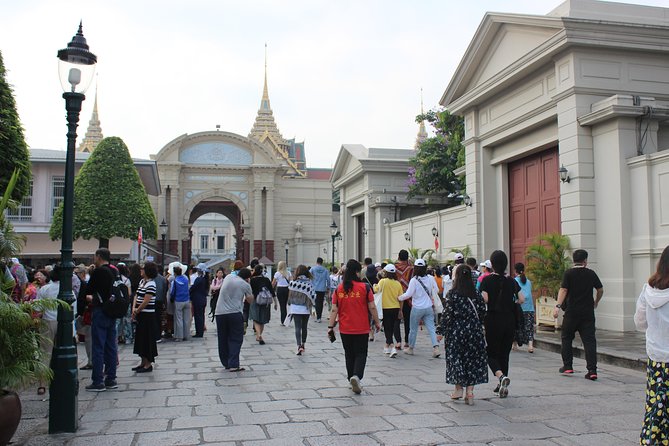 Bangkok: Full Day Private Guide Tour Grand Palace Entry Ticket