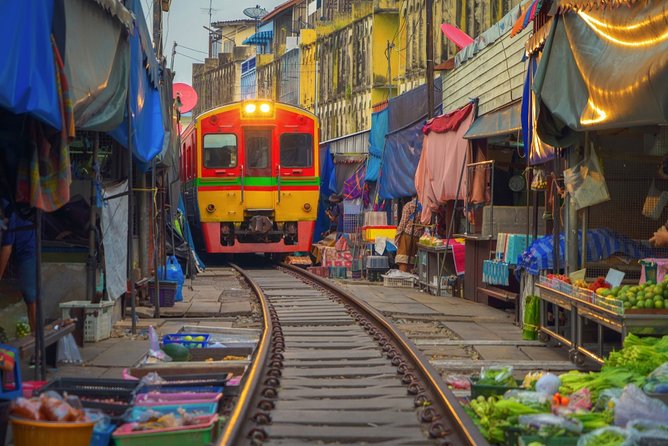 Bangkok Half-Day Train Market and Floating Market Tour