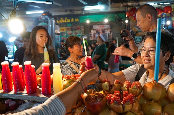 Bangkok Night Foodie Tour in Chinatown
