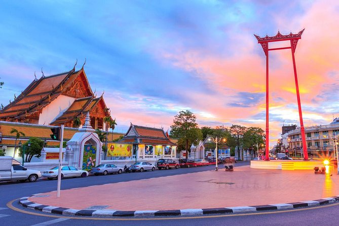 1 bangkok night lights temple city tour by tuk tuk sha plus 2 Bangkok Night Lights: Temple & City Tour by Tuk Tuk (SHA Plus)