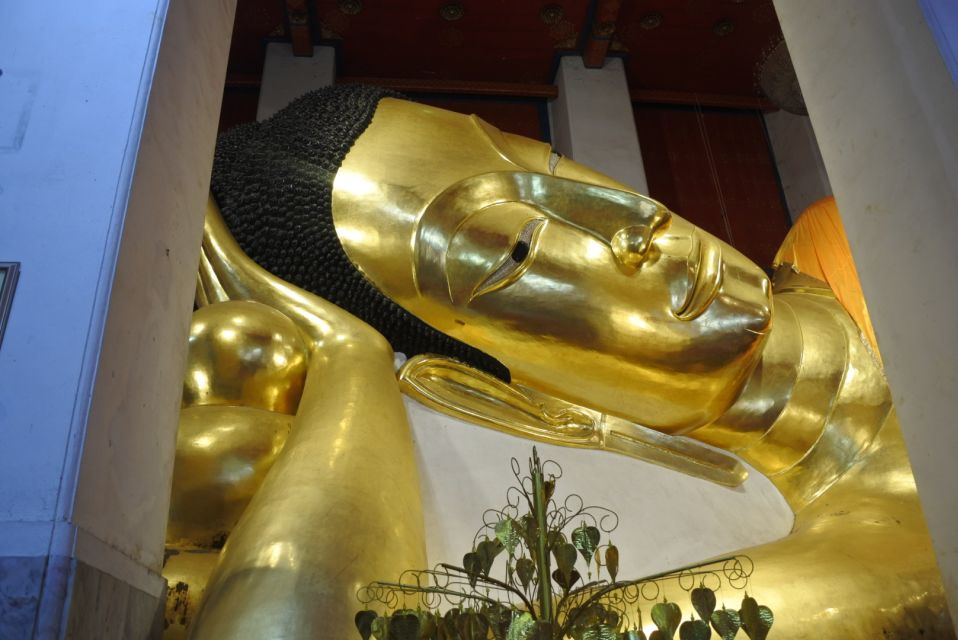 1 bangkok wat pho wat arun half day private walking tour Bangkok: Wat Pho & Wat Arun Half-Day Private Walking Tour