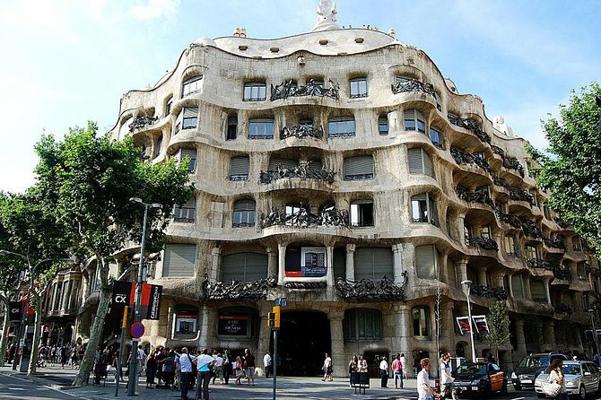 1 barcelona private walking tour with skip the line la pedrera and casa batllo Barcelona Private Walking Tour With Skip the Line La Pedrera and Casa Batllo