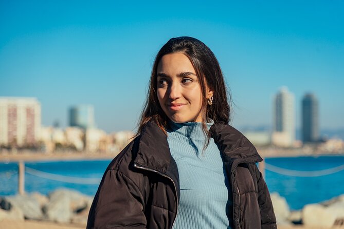Barcelona: Professional Photoshoot by the Beach