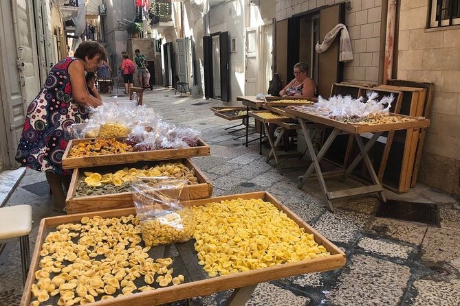 1 bari street food with wine food taster Bari Street Food With Wine & Food Taster