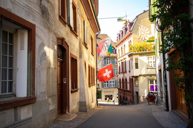 Basel Small-Group Photography Walking Tour With a Local Guide (Mar )