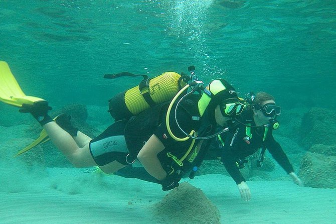 1 beginners diving in santa ponsa Beginners Diving in Santa Ponsa