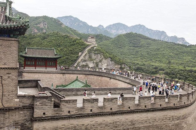Beijing Private Tour to Juyongguan Great Wall and Longqing Gorge With Boat Ride