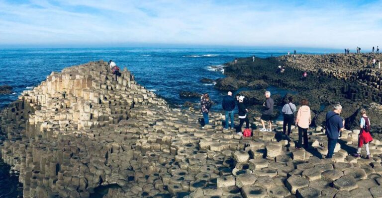 Belfast and Giant’s Causeway in Italian or Spanish