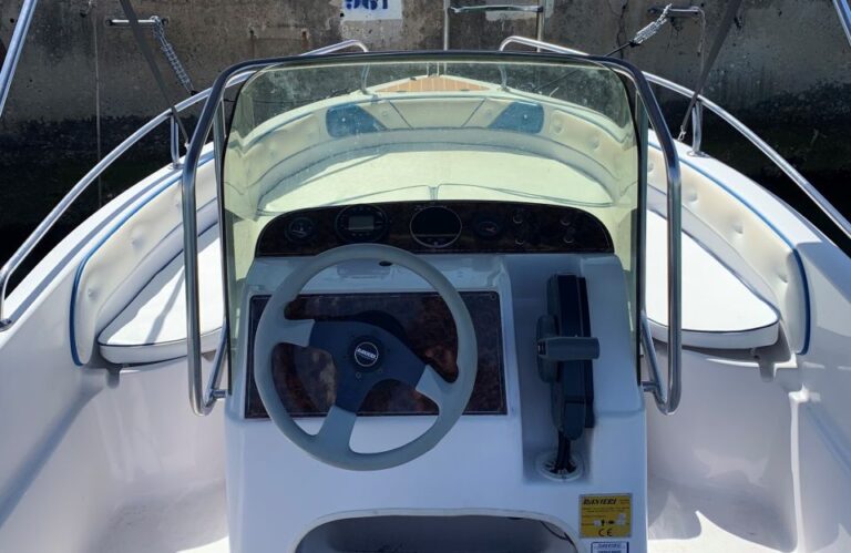 Benalmadena: Boat Rental Without License Required