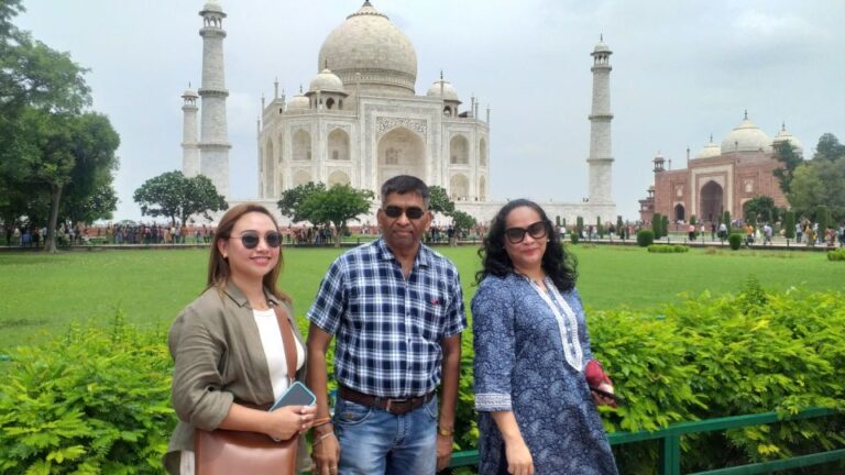 Bengaluru Agra Same Day Trip by Return Flights With Lunch