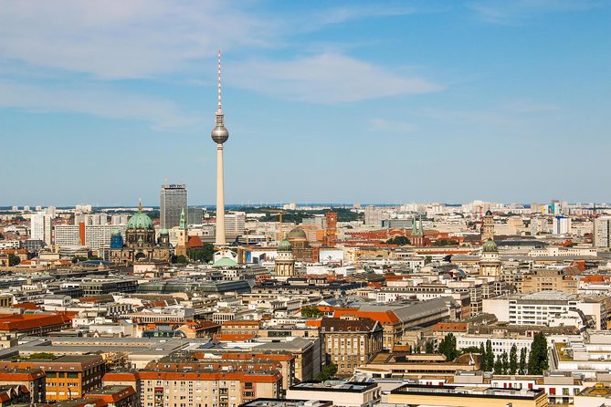 Berlin Famous Landmarks PhotoWalks Tour