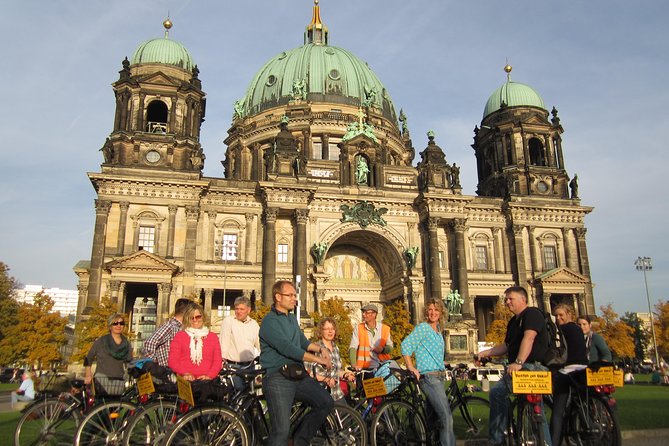 Berlin Highlights Small-Group Bike Tour
