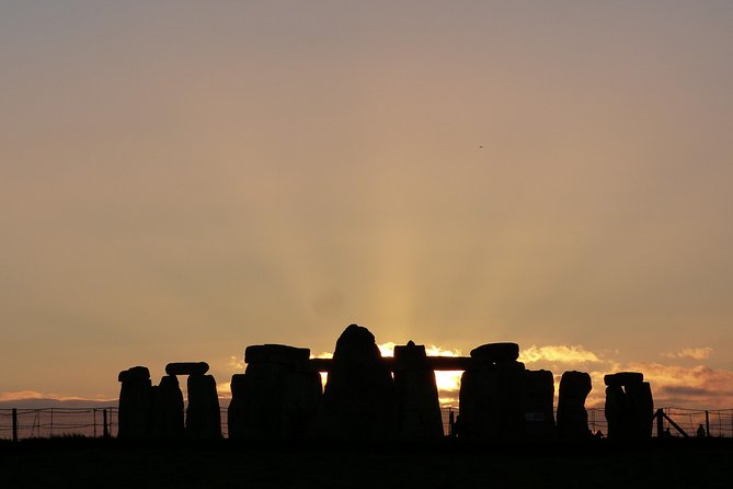 1 bespoke private tours of stonehenge and avebury by car with local guide Bespoke Private Tours of Stonehenge and Avebury by Car With Local Guide