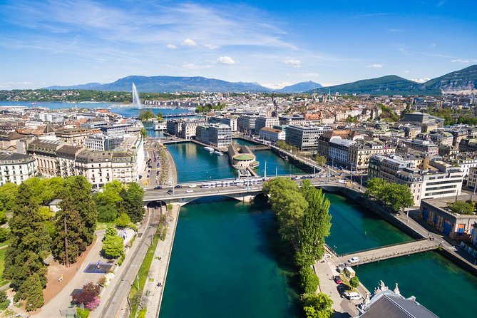 Best of Geneva City Tour With Panoramic Bus