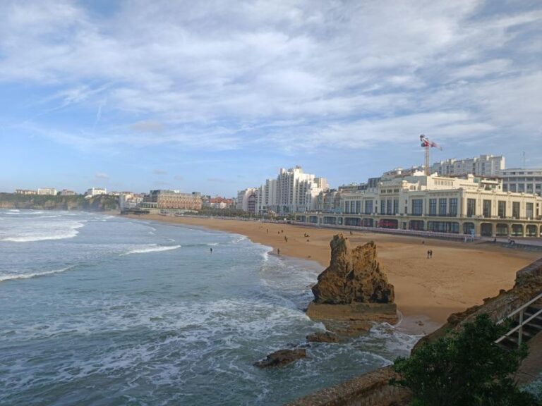 Biarritz and French Coast From San Sebastian Private Tour