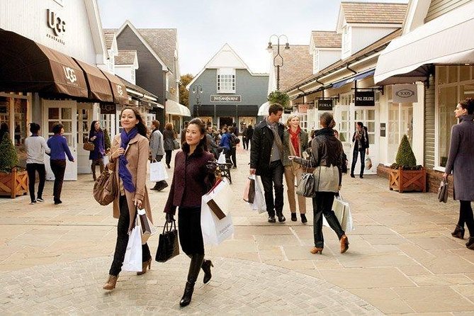 Bicester Village Private Vehicle Round Trip Service From London