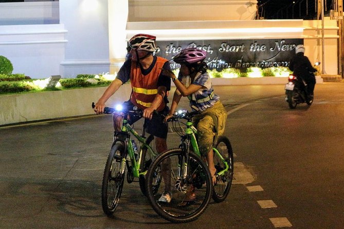 Bike Bangkok at Night With Thai Dinner