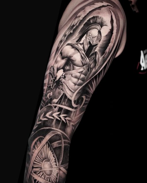 1 black and grey realistic tattoo with daniel munoz Black and Grey Realistic Tattoo With Daniel Muñoz