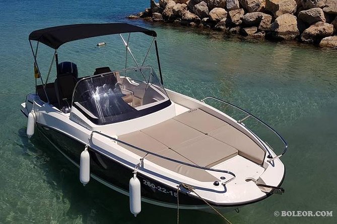 Boat Rental Q605 Helios (150hp / 7p) – Can Pastilla