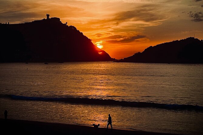 Boat Trip Through the Bay and the Coast of Donostia San Sebastián - Meeting Point Details