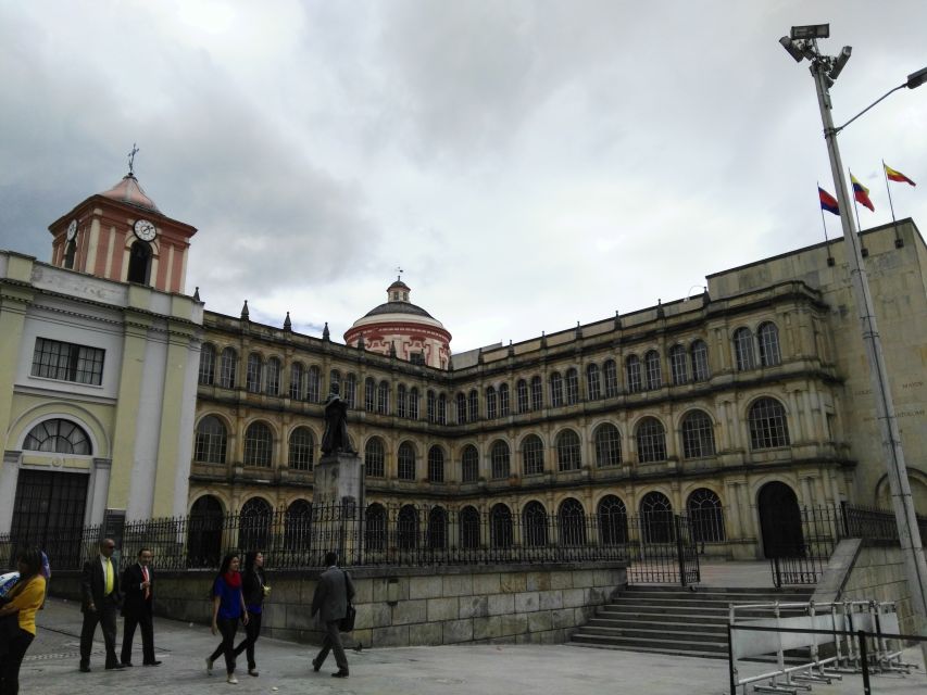 1 bogota 5 hour city and monserrate hill tour Bogotá: 5-Hour City and Monserrate Hill Tour