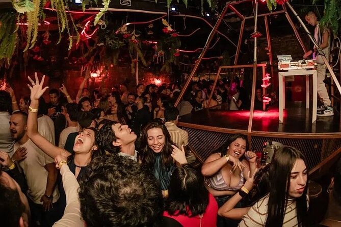 Bogotá in One Night Exclusive Crawl Experience at the Best Bars!