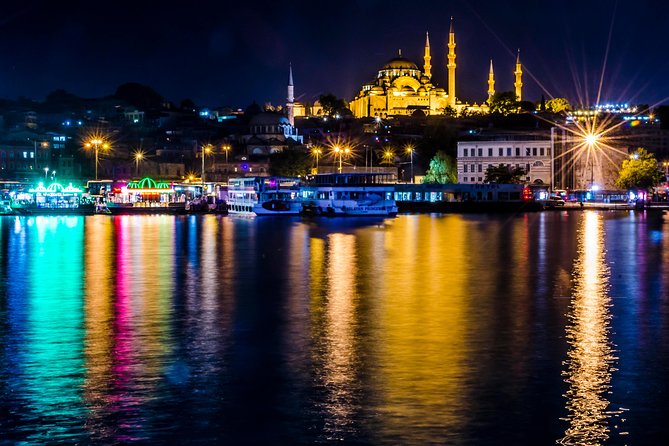 Bosphorus Dinner Cruise With Folk Dance and Live Performances