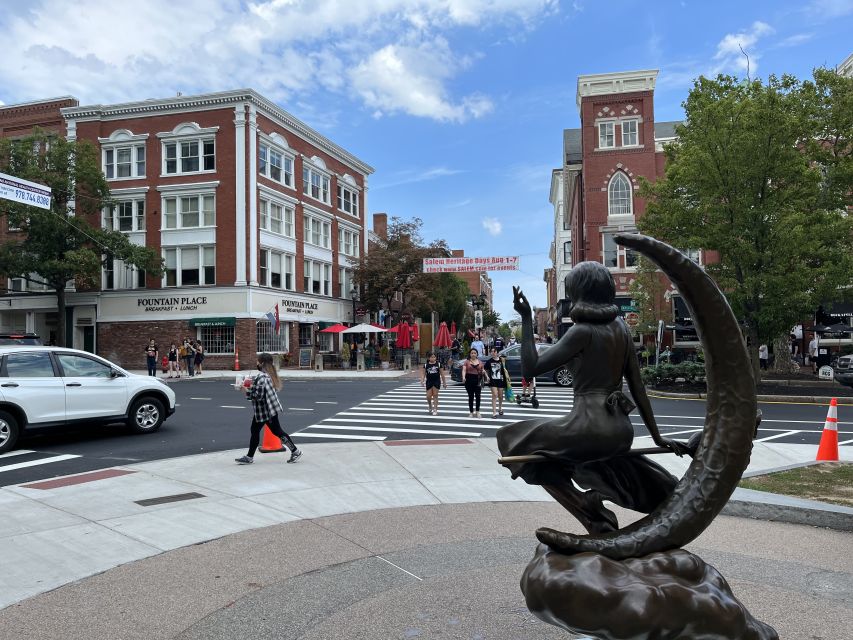 Boston: Guided Day Trip to Salem by Ferry With Witch Museum