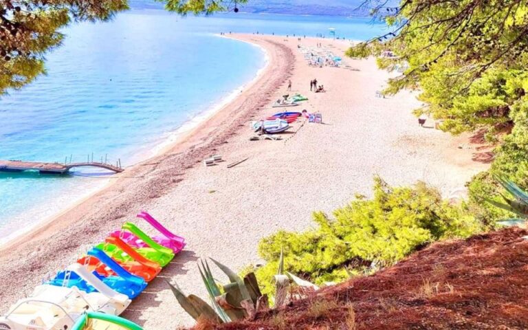 Brač Island Private Speedboat Tour From Split and Trogir