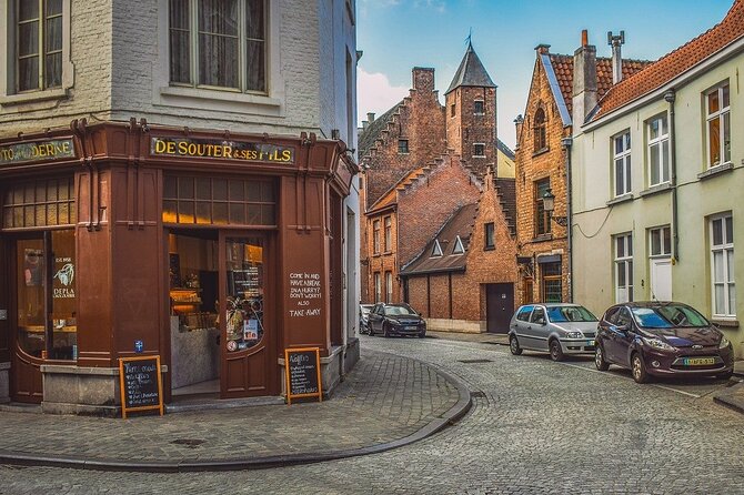 Breathtaking Bruges – Private Walking Tour