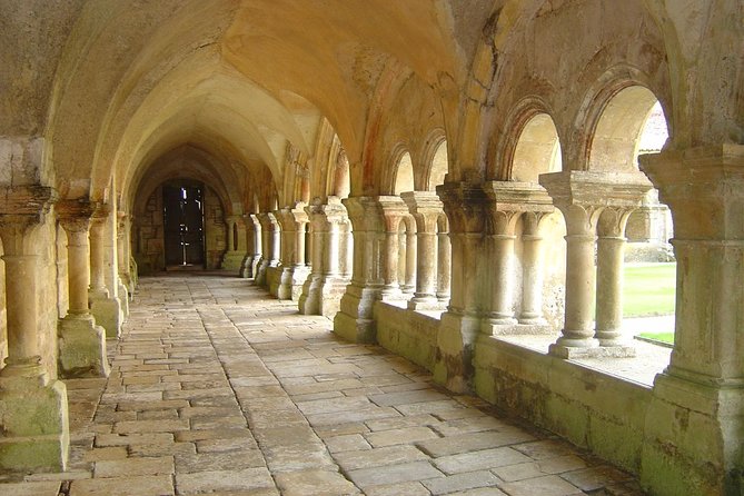 BURGUNDY: VEZELAY & FONTENAY ABBEY – Private Day Trip From Paris by Train