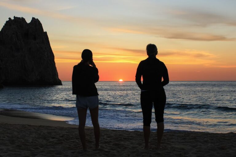 Cabo San Lucas: Paddleboarding to The Arch & Snorkel