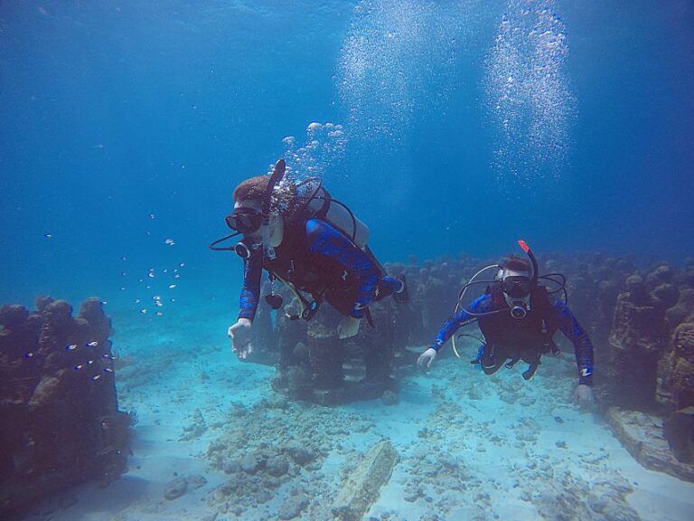 Cancun: 2 Days SDI Open Water Diver Certification