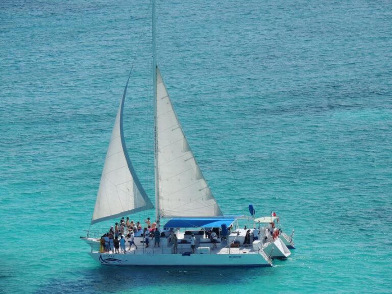 Cancun: Isla Mujeres 12 Pm Catamaran Tour With Snorkeling