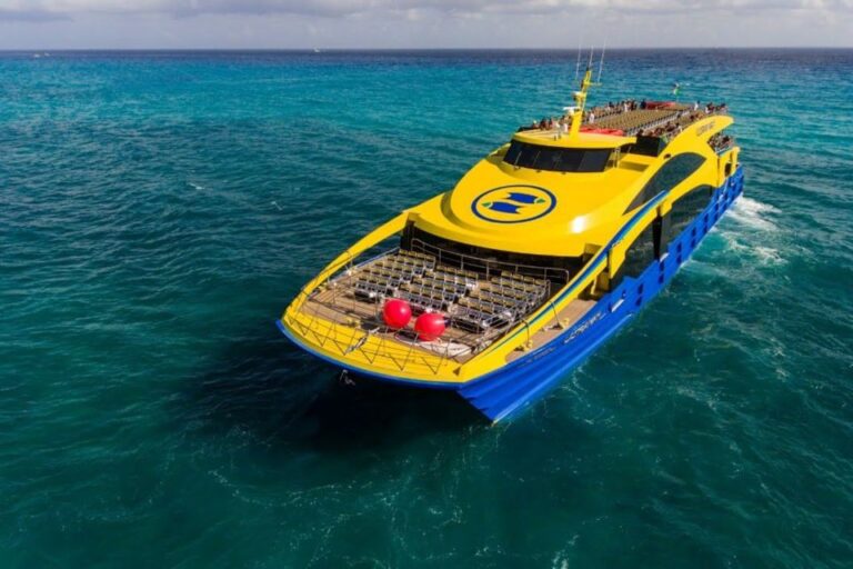 Cancun/Playa Del Carmen: Isla Mujeres & Cozumel Ferry Ticket