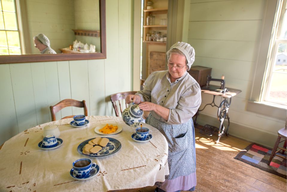 1 cape breton island tour of the highland village museum Cape Breton Island: Tour of the Highland Village Museum