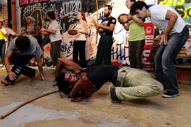 Capoeira Classes for Beginners in Rio De Janeiro