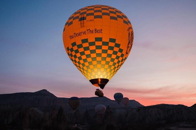 Cappadocia Balloon Ride With Breakfast, Champagne and Transfers