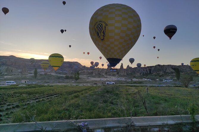 Cappadocia Hot Air Balloon Flight / Over Goreme & FairyChimneys