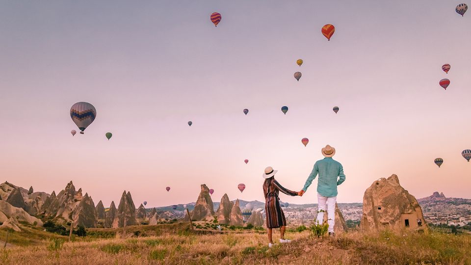 1 cappadocia hot air balloon watching at sunrise with pickup Cappadocia: Hot Air Balloon Watching at Sunrise With Pickup